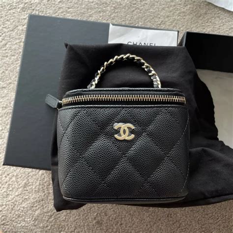 chanel vanity bag with chain